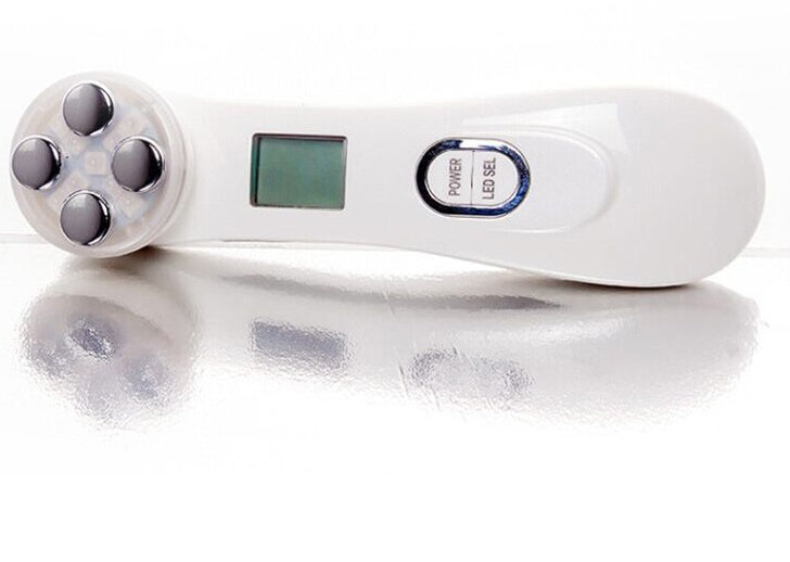 Multifunctional Skin Rejuvenation Device with EMS & LED
